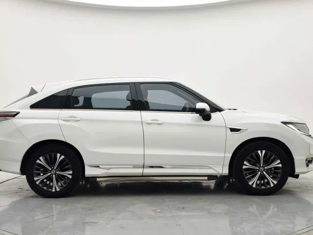 Honda UR-V — Фото автомобиля 6