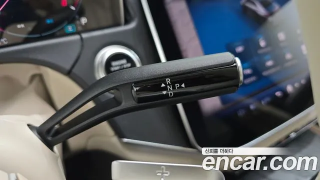Mercedes-Benz E-Class — Фото автомобиля 9