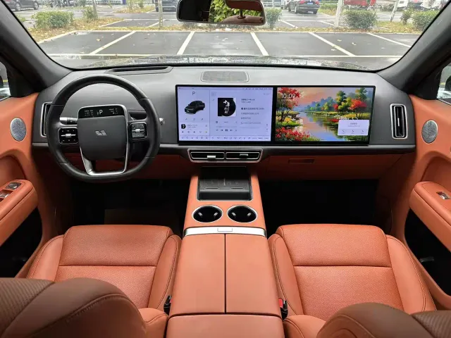 Li Auto L7 — Фото автомобиля 5