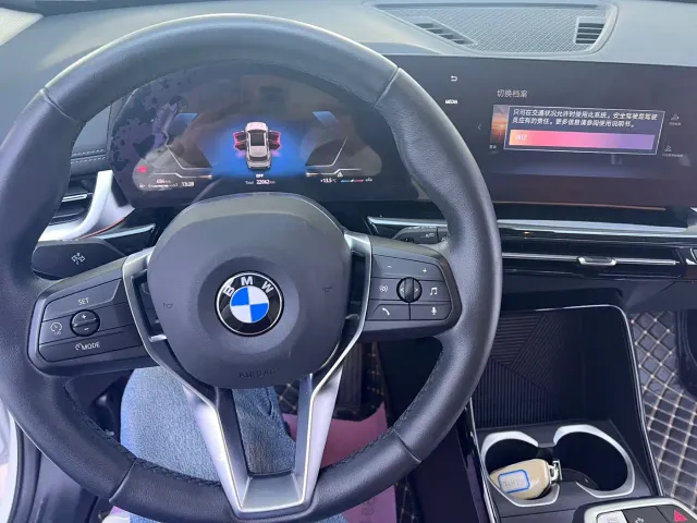 BMW X1 — Фото автомобиля 13