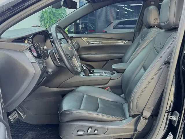 Cadillac XT5 — Фото автомобиля 5