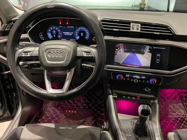 Audi Q3 — Фото автомобиля 13