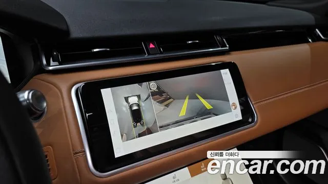 Land Rover Range Rover Velar — Фото автомобиля 15