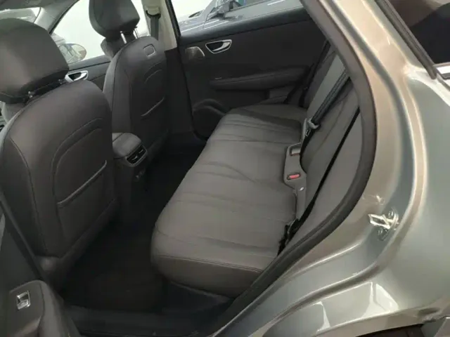 Shangjie SUV — Фото автомобиля 16