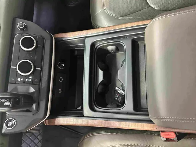 Land Rover Land Rover Defender 2022 110 P400 Dark Special Edition — Фото автомобиля 9