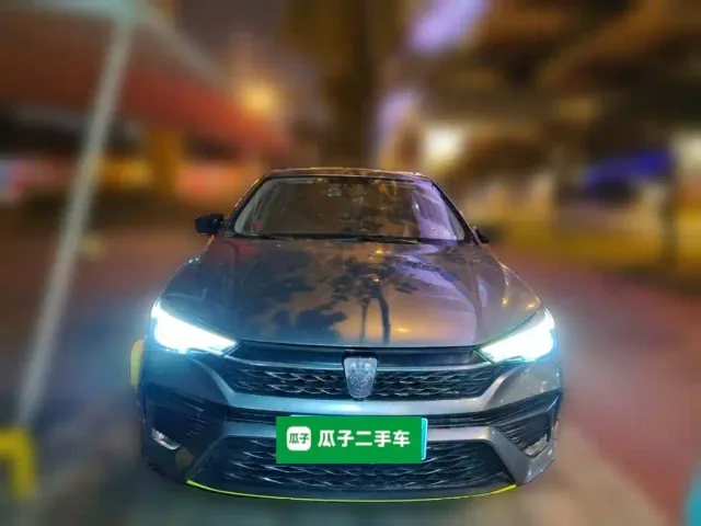 Roewe i5 — Фото автомобиля 2