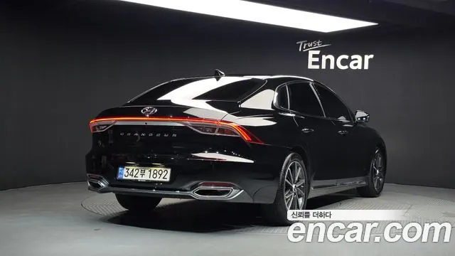 Hyundai Grandeur Новый Grandeur IG — Фото автомобиля 2