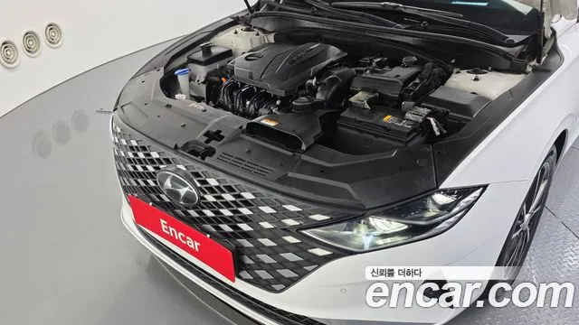 Hyundai Grandeur Grandeur (New) — Фото автомобиля 6