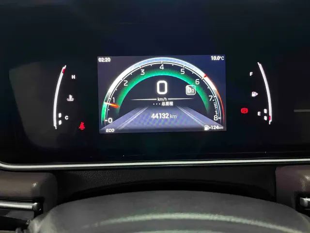 GAC Trumpchi M6 — Фото автомобиля 8