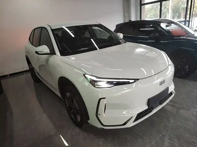 Geely Galaxy E5 — Фото автомобиля 3
