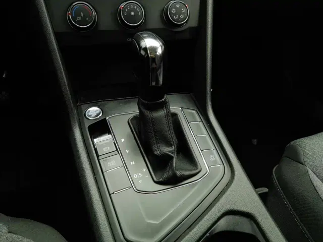 Volkswagen Tharu — Фото автомобиля 13