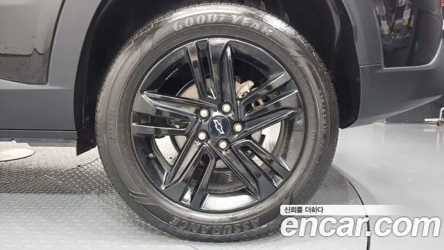 ChevroletGMDaewoo Trax Trax Кроссовер — Фото автомобиля 21