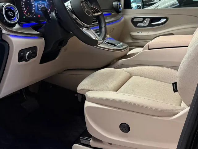 Mercedes-Benz V-Class — Фото автомобиля 4