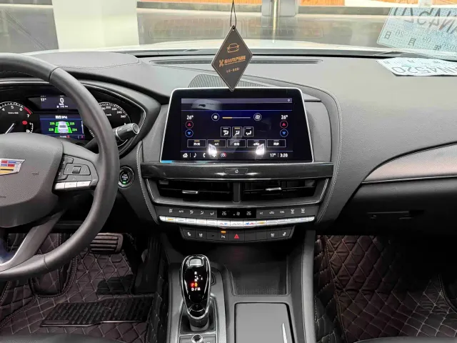 Cadillac CT5 — Фото автомобиля 23