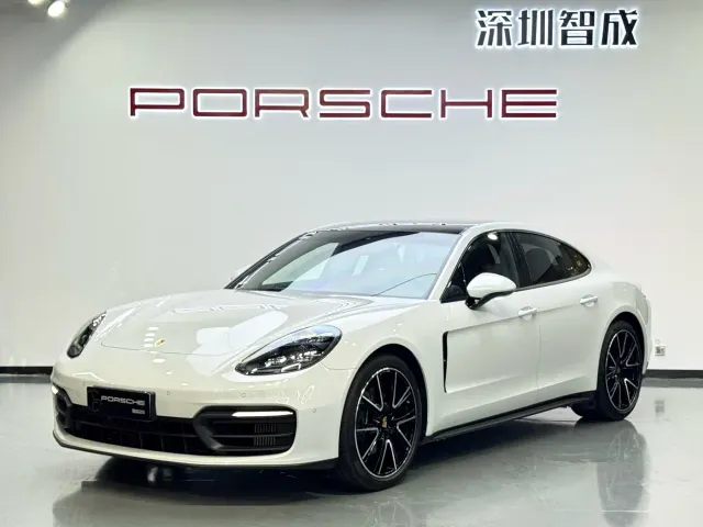 Porsche Panamera — Фото автомобиля 29