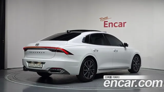 Hyundai Grandeur New — Фото автомобиля 2