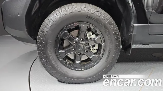 Kia Tasman Tasman 2.5T Бензин 4WD — Фото автомобиля 5