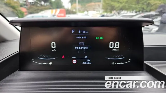 Hyundai Staria — Фото автомобиля 8