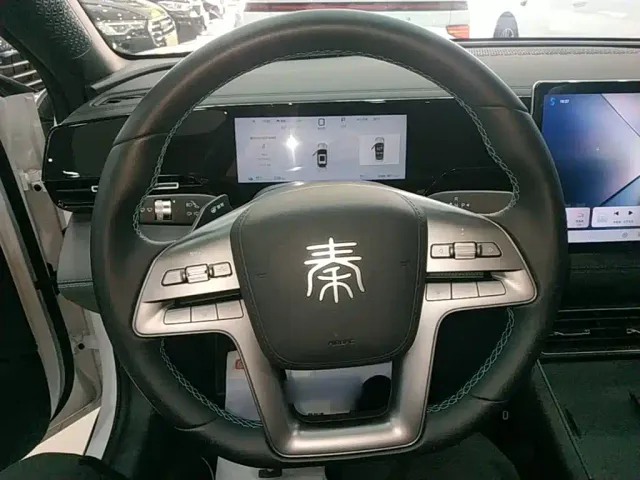 BYD Qin L — Фото автомобиля 10