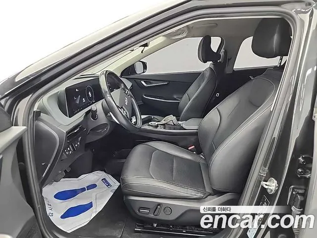 Kia EV6 Long Range — Фото автомобиля 11