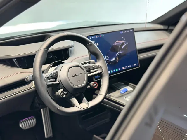 Xiaomi SU7 — Фото автомобиля 7