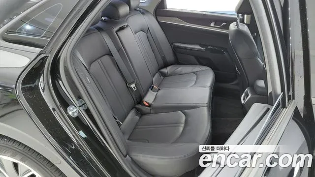 Kia K5 Generation 3 — Фото автомобиля 11