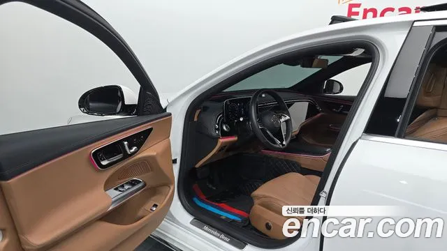 Mercedes-Benz E-Class W214 — Фото автомобиля 15