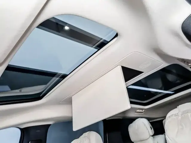 Li Auto MEGA — Фото автомобиля 25
