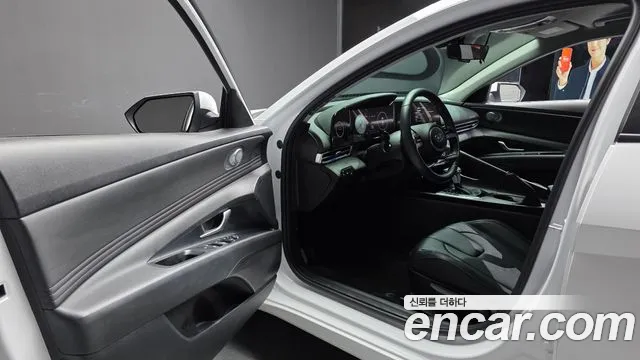 Hyundai AVANTE Avante (CN7) — Фото автомобиля 10