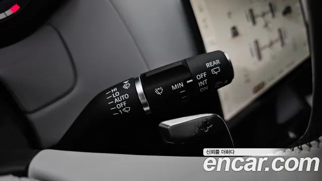 Land Rover Range Rover Sport — Фото автомобиля 21