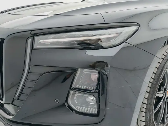 Hongqi H5 — Фото автомобиля 20