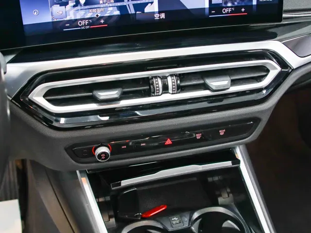 BMW 3 Series — Фото автомобиля 10