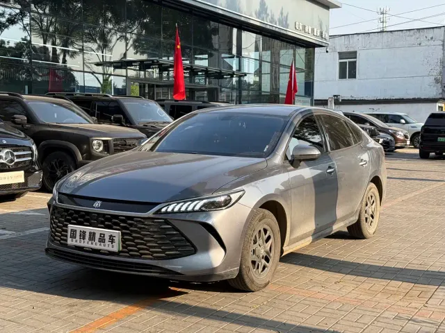 Фотография автомобиля — BYD Qin PLUS