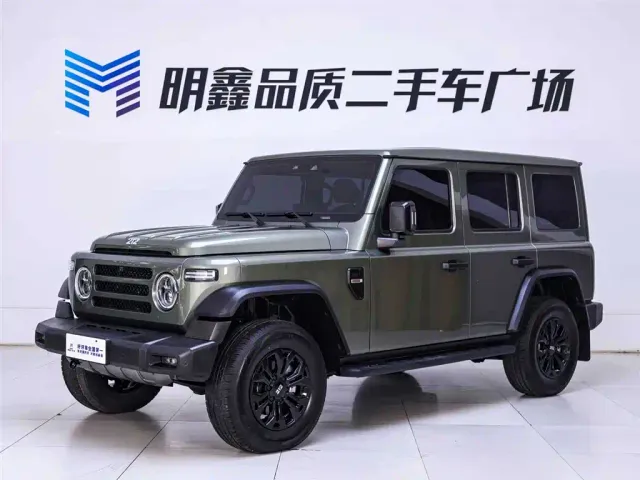 212 T01 — Фото автомобиля 2