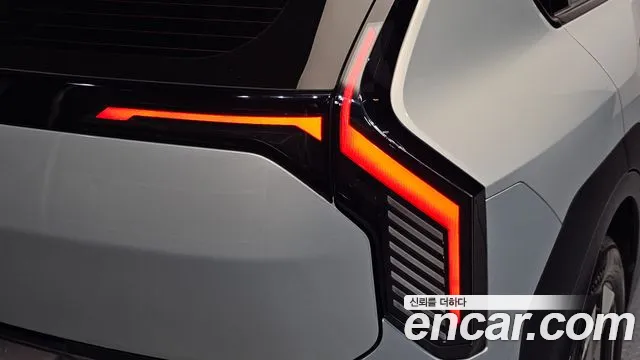 Kia EV3 — Фото автомобиля 23