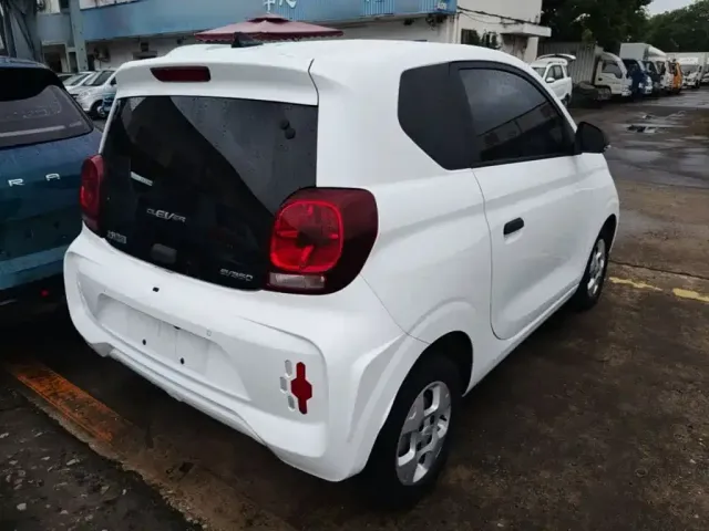 Roewe Kaiwei CLEVER 2021 302km New Four-Seat Super Edition — Фото автомобиля 6