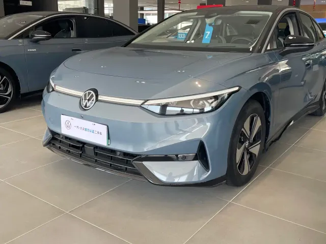Фотография автомобиля — Volkswagen ID.7 Vizzion