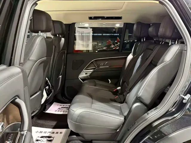 Land Rover Range Rover — Фото автомобиля 13