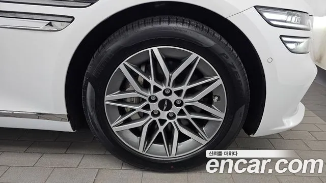 Genesis G80 RG3 — Фото автомобиля 6