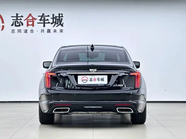 Cadillac CT5 — Фото автомобиля 7