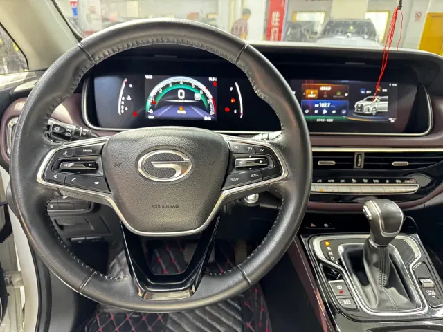 GAC Trumpchi M6 — Фото автомобиля 7