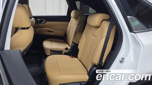 Kia Sorento Sorento 4-е поколение Бензин 2.5T 2WD — Фото автомобиля 11