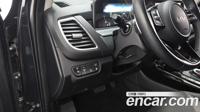 Kia Seltos — Фото автомобиля 19