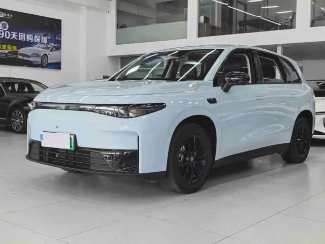 Фотография автомобиля — Leapmotor C10