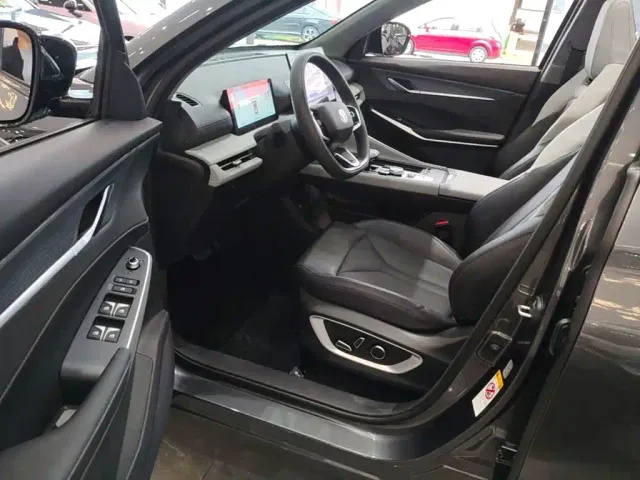 Changan CS75 Plus — Фото автомобиля 15
