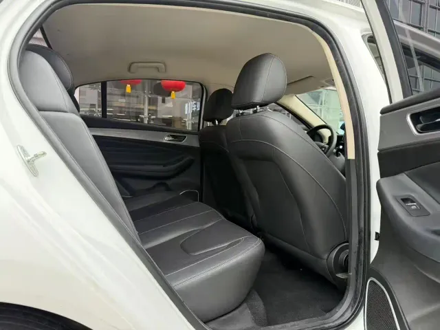 Chery Arrizo e — Фото автомобиля 9