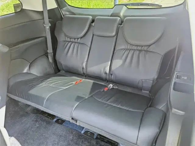 Honda Elysion — Фото автомобиля 11