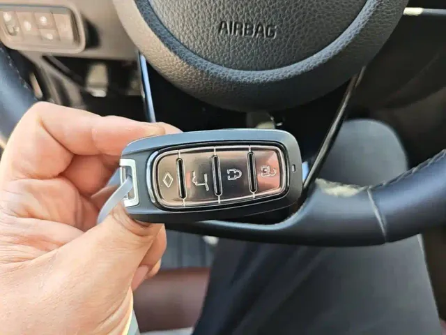 Kia Sportage — Фото автомобиля 8