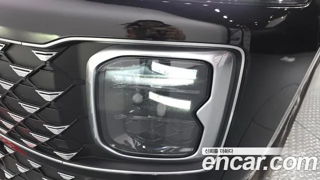Hyundai Grandeur GN7 — Фото автомобиля 6