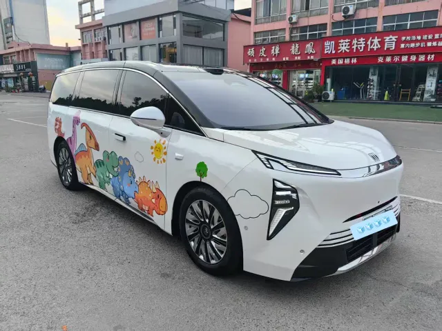 Buick Zhijing Shijia — Фото автомобиля 2